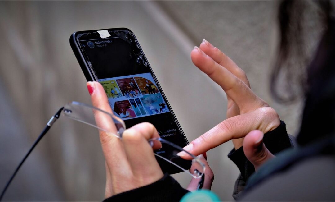 L_indisponibilité_sur_Messenger_:_mythes_et_réalités_dans_le_monde_High_Tech